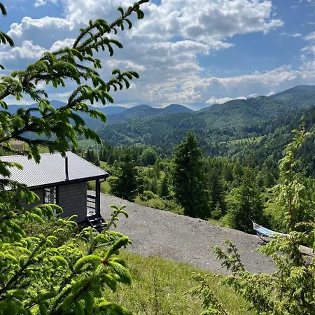 Holiday home Familyhata Dzembronia